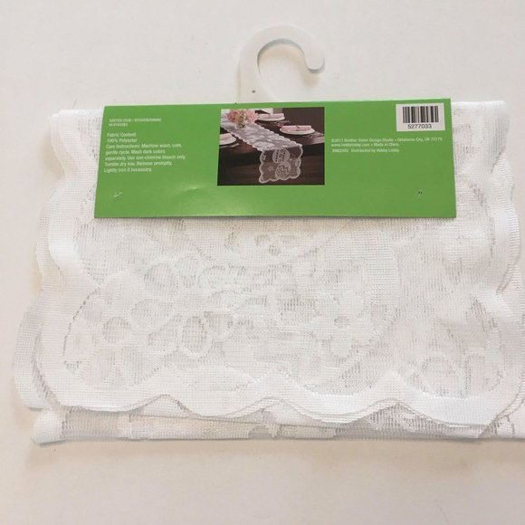 NWT- Lace Tablerunner
